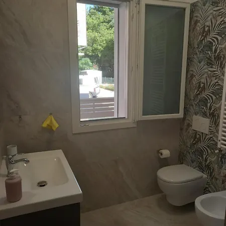 別荘 A Due Passi Dal Mare カットーリカ