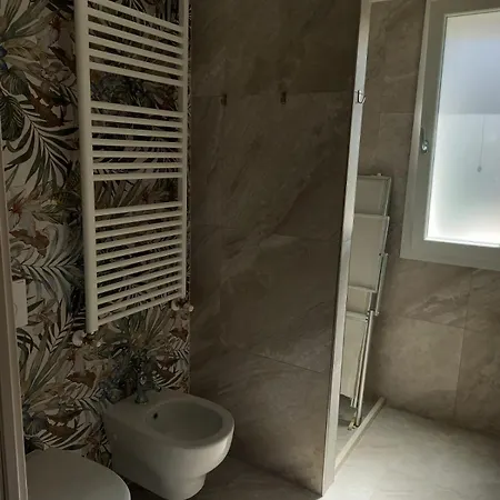 A Due Passi Dal Mare *