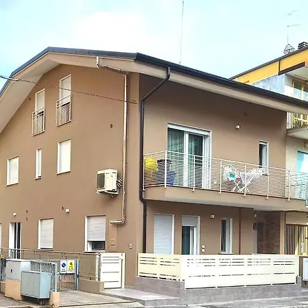 A Due Passi Dal Mare