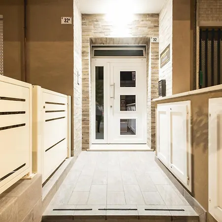 A Due Passi Dal Mare