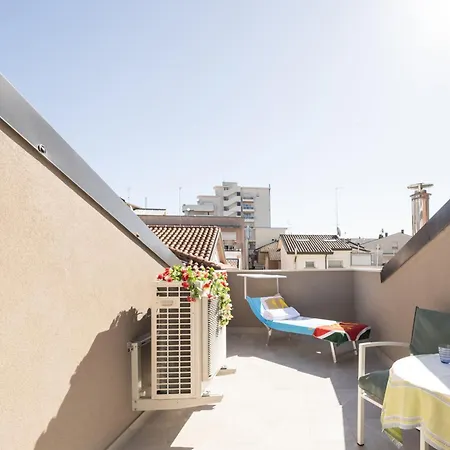 펜션 A Due Passi Dal Mare