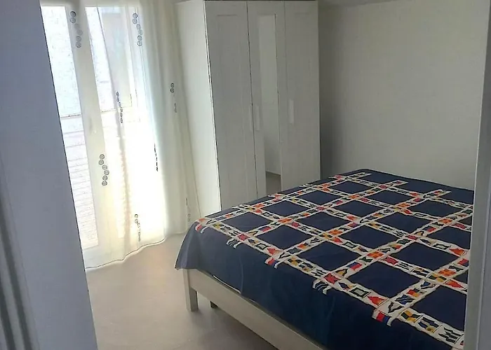 A Due Passi Dal Mare 카톨리카