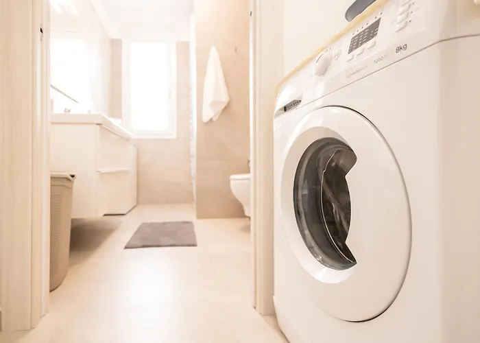 A Due Passi Dal Mare 카톨리카