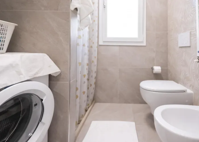 A Due Passi Dal Mare